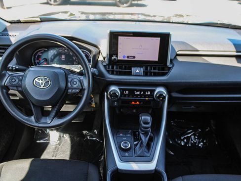 Used 2024 Toyota RAV4 LE AWD/4WD image 14