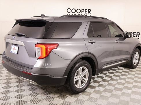 Used 2022 Ford Explorer XLT w/ Equipment Group 202A image 21