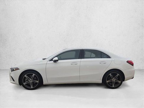 Used 2019 Mercedes-Benz A 220 image 9