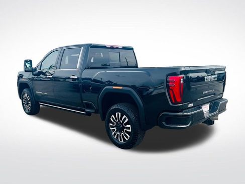 Used 2024 GMC Sierra 2500 Denali Ultimate w/ Max Trailering Package AWD/4WD image 4