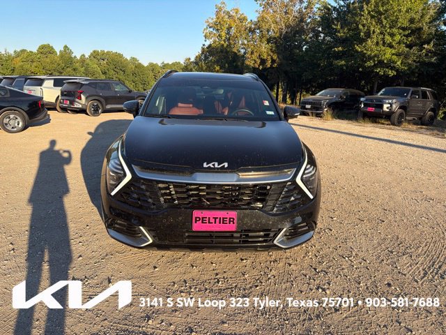 Certified 2025 Kia Sportage SX Prestige AWD/4WD image 2