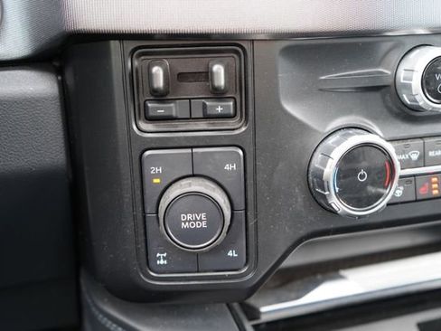 Used 2025 Ford F250 Platinum AWD/4WD image 41