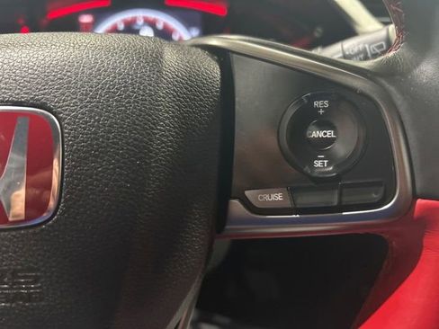 Used 2019 Honda Civic Type R image 18