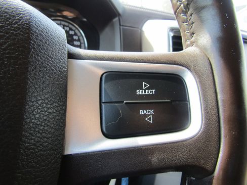 Used 2011 RAM 1500 Laramie image 38