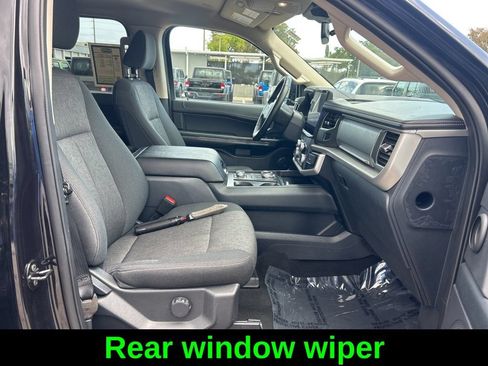Used 2024 Ford Expedition XLT AWD/4WD image 23
