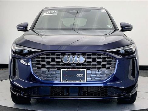 Certified 2025 Audi Q5 Prestige AWD/4WD image 8