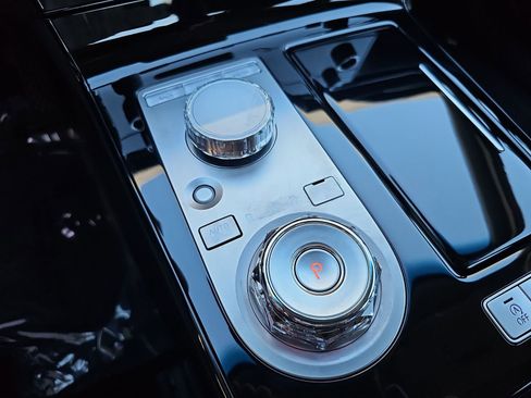 Certified 2026 Genesis G80 2.5T image 21