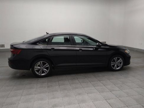 Used 2024 Volkswagen Jetta SE image 10