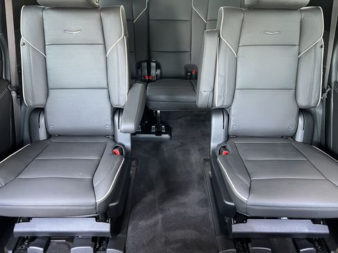 Used 2026 Cadillac Escalade Sport AWD/4WD image 16