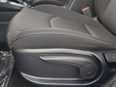 Used 2020 Kia Forte LXS FWD image 24