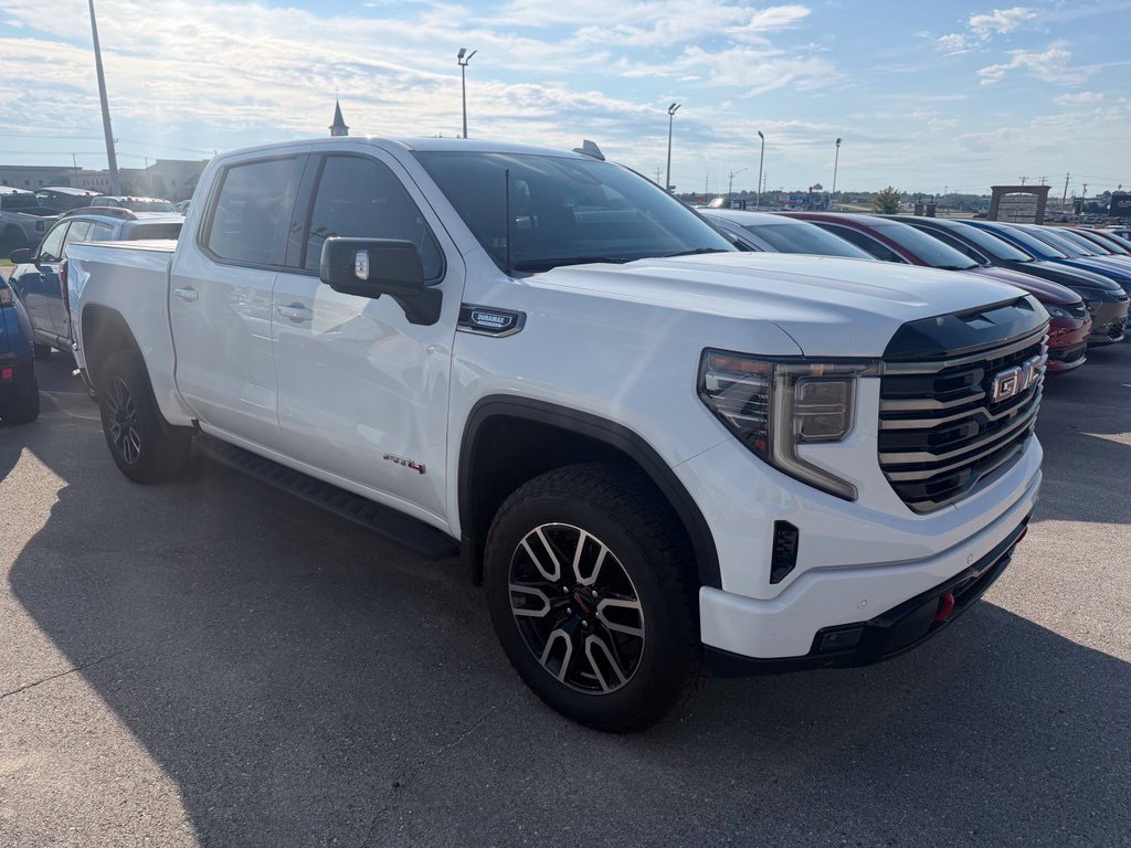 Used 2026 GMC Sierra 1500 AT4 w/ AT4 Premium Package AWD/4WD image 4