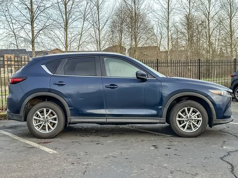 Used 2022 MAZDA CX-5 AWD 2.5 S w/ Select Package image 3