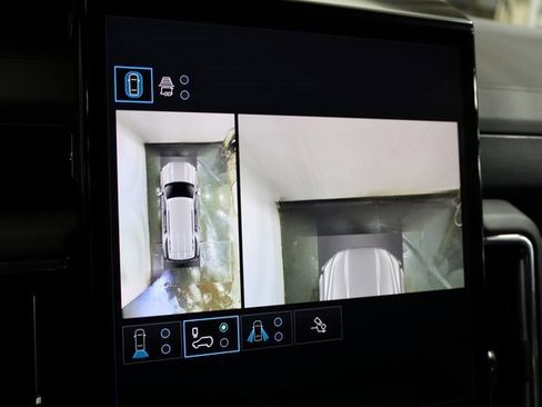 Used 2025 GMC Yukon Denali w/ Advanced Technology Package image 23