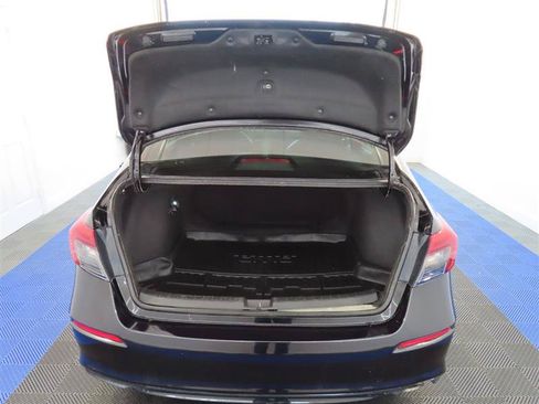 Used 2024 Honda Civic Sport image 13