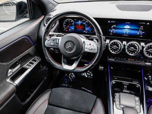 Certified 2022 Mercedes-Benz GLA 250 4MATIC image 14