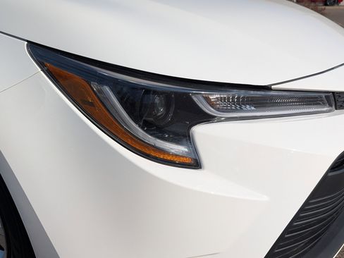 Certified 2024 Toyota Corolla LE image 17