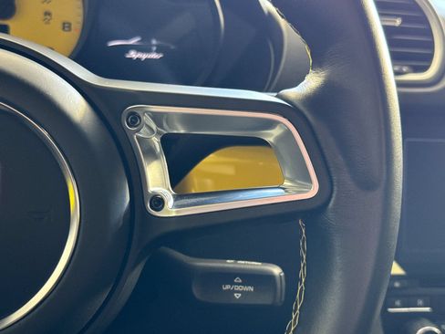 Certified 2022 Porsche 718 Boxster Spyder RWD image 23