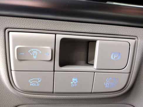 New 2026 Hyundai Tucson Limited image 31