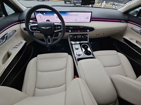 Used 2026 Genesis GV70 2.5T image 14