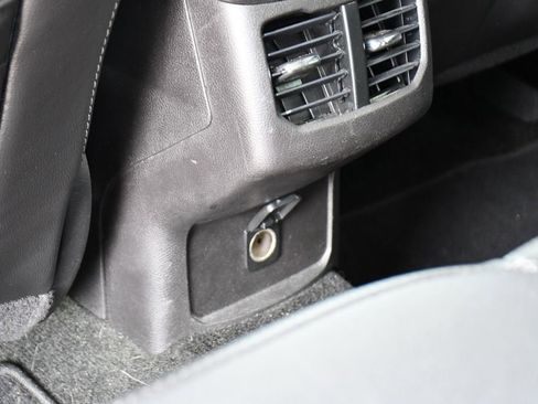 Used 2016 Ford Fusion SE w/ Equipment Group 202A FWD image 20