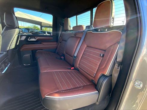 Used 2025 GMC Sierra 2500 Denali Ultimate AWD/4WD image 20