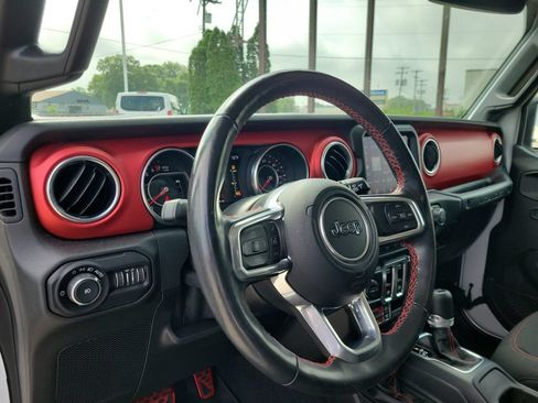 Used 2021 Jeep Wrangler Rubicon AWD/4WD image 16