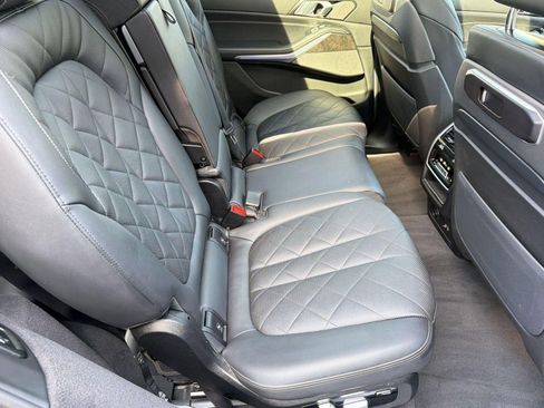 Certified 2025 BMW X7 xDrive40i AWD/4WD image 30