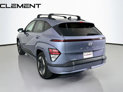 Certified 2024 Hyundai Kona SEL FWD image 10