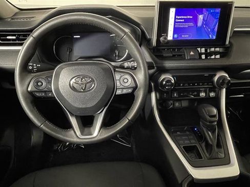 Used 2024 Toyota RAV4 XLE w/ Weather Package AWD/4WD image 12
