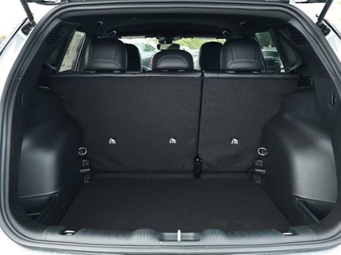 New 2026 Jeep Compass Latitude AWD/4WD image 10