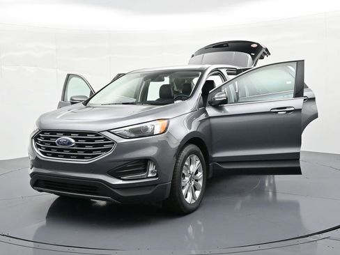 Used 2024 Ford Edge Titanium AWD/4WD image 33