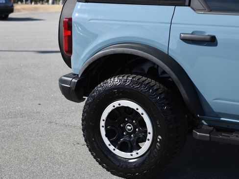 Used 2023 Ford Bronco Black Diamond w/ Sasquatch Package AWD/4WD image 4