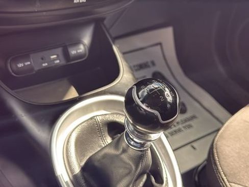 Used 2022 Kia Soul X-Line FWD image 18