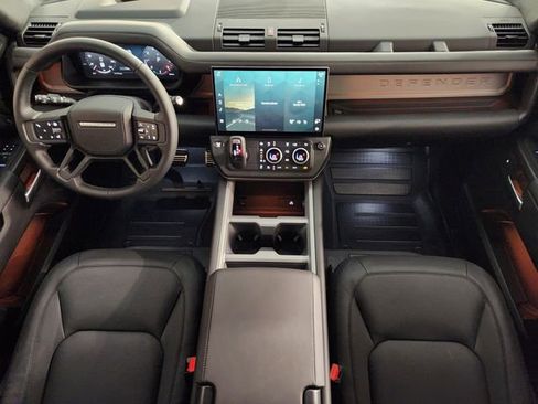 New 2026 Land Rover Defender 110 X AWD/4WD image 4