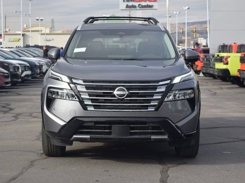 New 2026 Nissan Rogue Platinum w/ Platinum Premium Package image 2