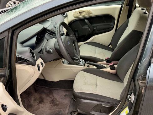 Used 2011 Ford Fiesta S image 13