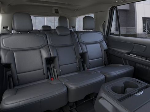 New 2026 Ford Expedition Active AWD/4WD image 11