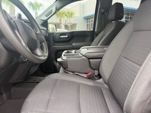 Used 2022 Chevrolet Silverado 1500 Custom w/ Rally Edition AWD/4WD image 7