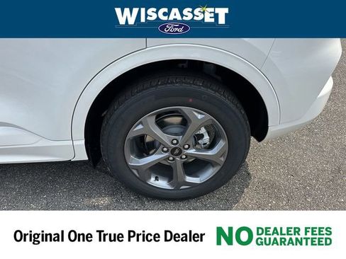 Used 2024 Ford Escape ST-Line Select w/ Tech Pack #2 image 25