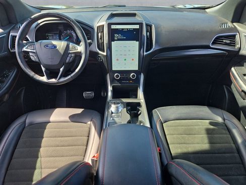 Certified 2022 Ford Edge ST-Line AWD/4WD image 9