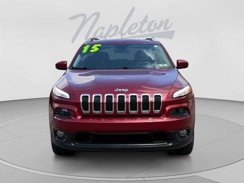 Used 2015 Jeep Cherokee Latitude w/ Cold Weather Group AWD/4WD image 9
