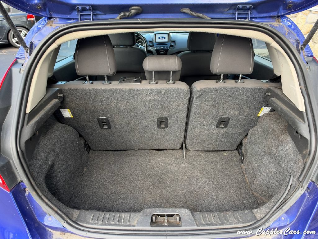 Used 2014 Ford Fiesta SE w/ Equipment Group 201A FWD image 7