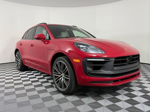 New 2026 Porsche Macan GTS image 7