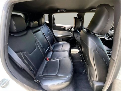 Certified 2025 Jeep Compass Limited AWD/4WD image 23