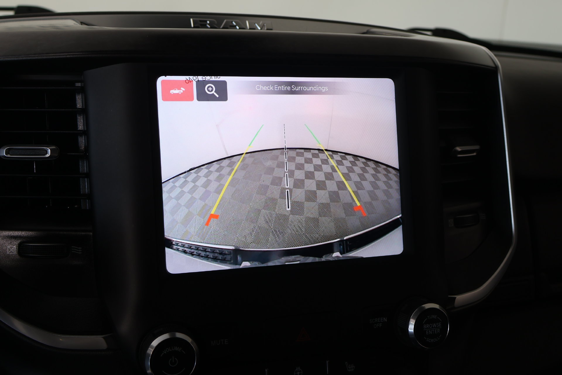 Used 2024 RAM 1500 Big Horn RWD image 6