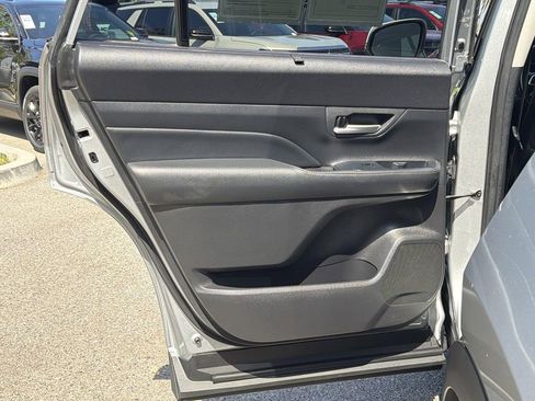 Used 2024 Toyota Grand Highlander AWD image 24
