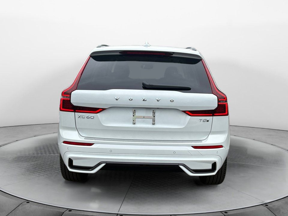 New 2026 Volvo XC60 T8 Ultra w/ Protection Package Premier AWD/4WD image 6