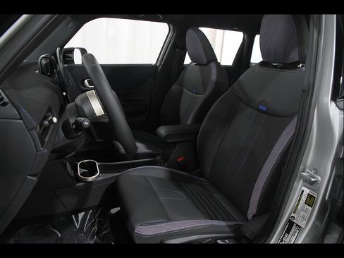 Certified 2026 MINI Cooper S FWD image 5