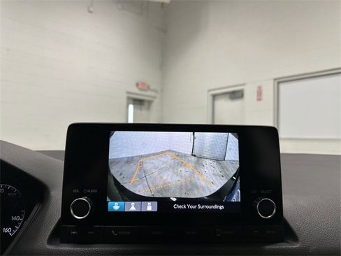 Used 2023 Honda Civic Sport image 28