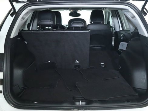 Used 2022 Jeep Compass Latitude image 30